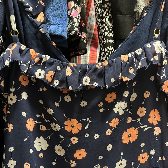 Never worn beautiful floral Michael kors dress - Picture 1 of 4